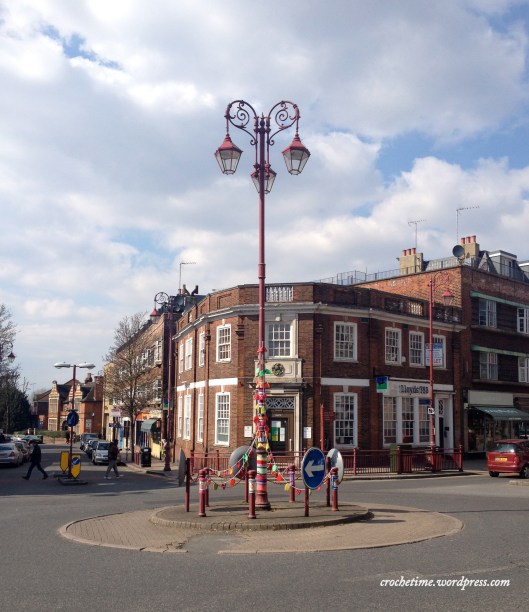 Surbiton roundabout yarnbomb