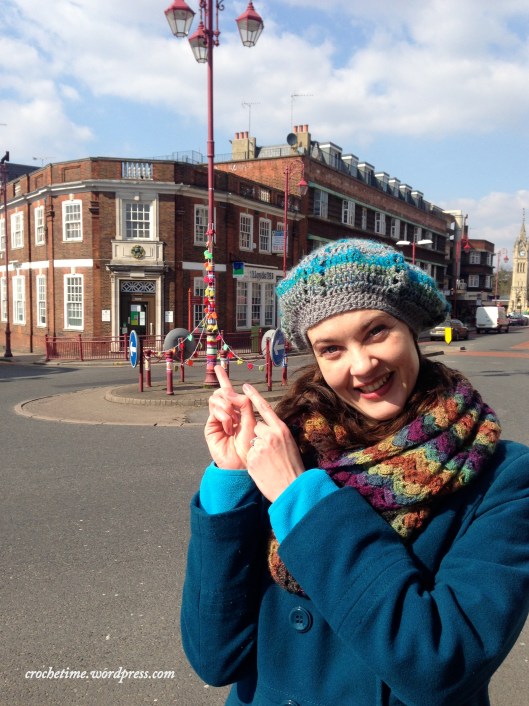 Surbiton roundabout yarnbomb