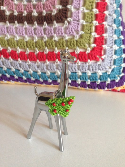 Christmas tree crochet ring